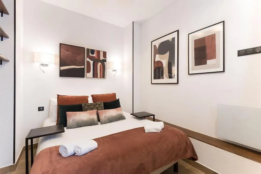 Republique Bastille Chic & Design Apartment 6P 2Br Paris France